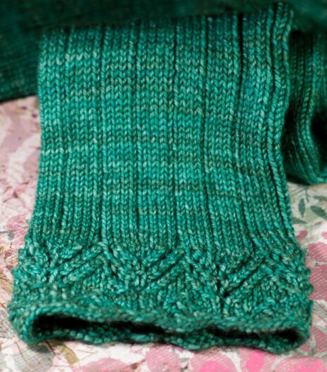 Aflight Lace Cuff Socks