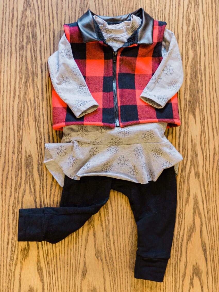 Seven Month Outfit - 12m of Zoe